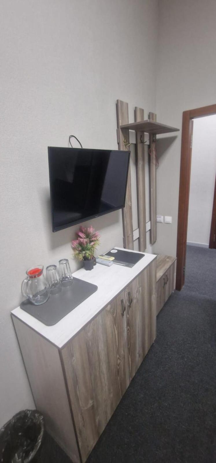 Tarlan Hotel Aktau  Ngoại thất bức ảnh