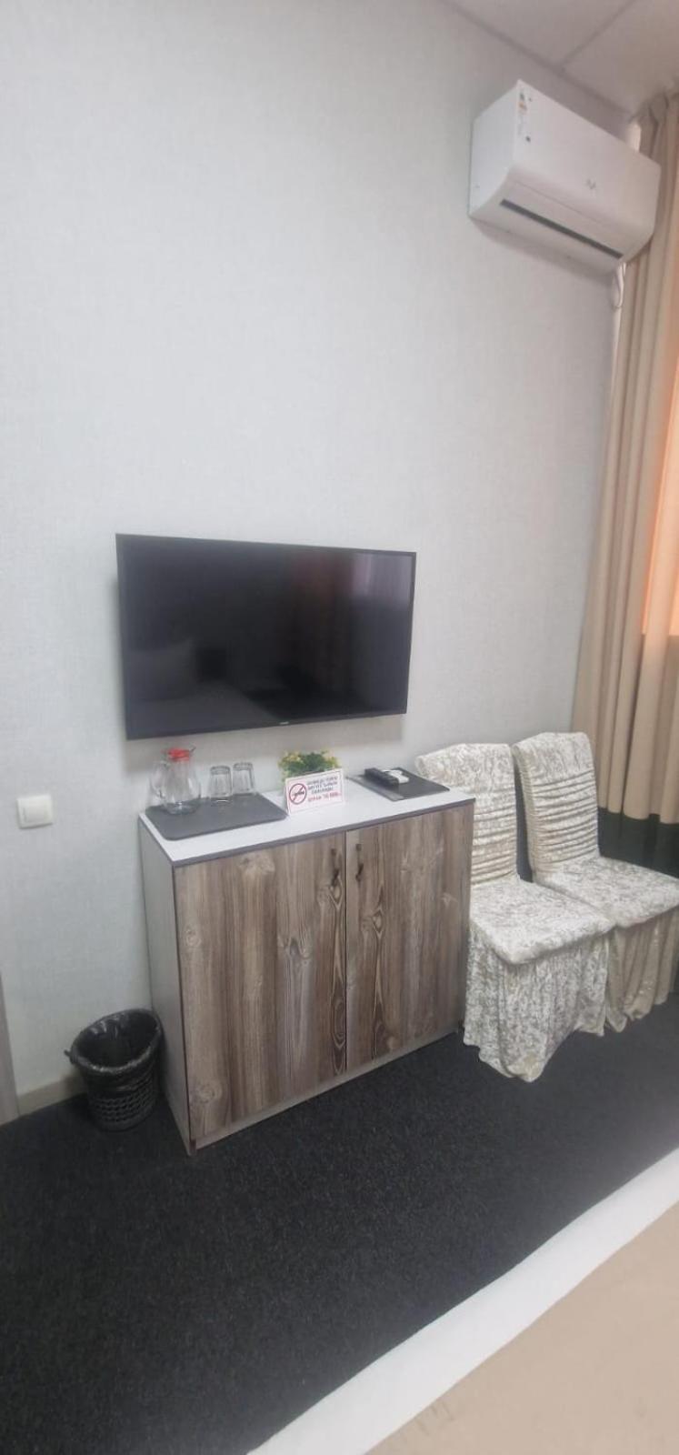 Tarlan Hotel Aktau  Ngoại thất bức ảnh