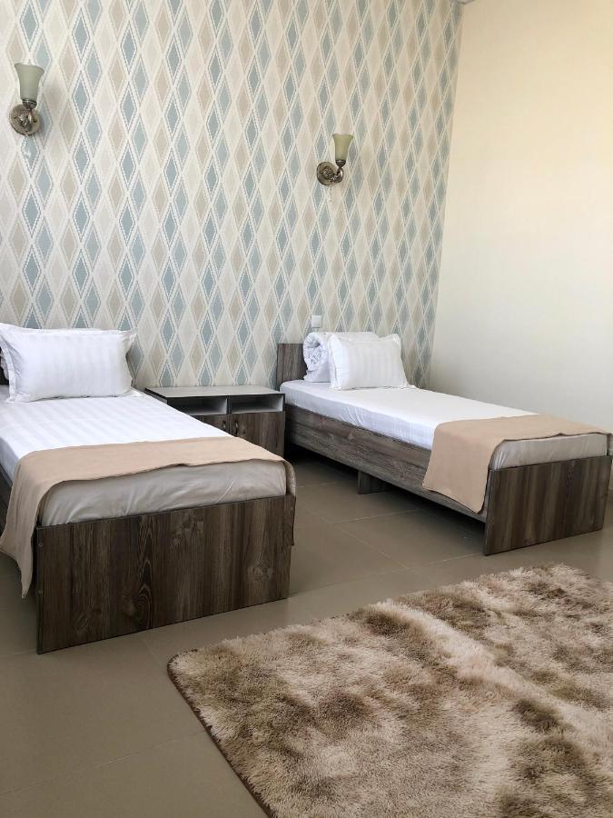 Tarlan Hotel Aktau  Ngoại thất bức ảnh